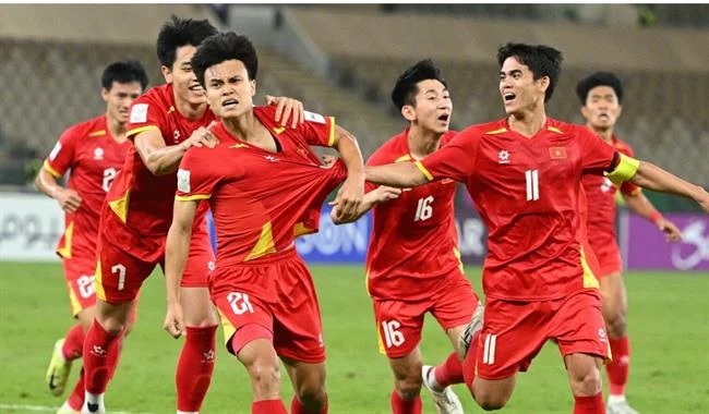 Đá gà tre tốc độ